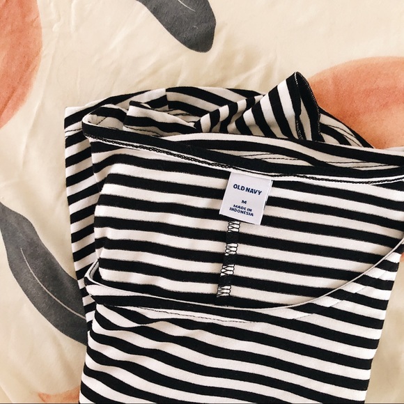 Old Navy • Jersey striped midi dress ruffle sleeve - Picture 2 of 4